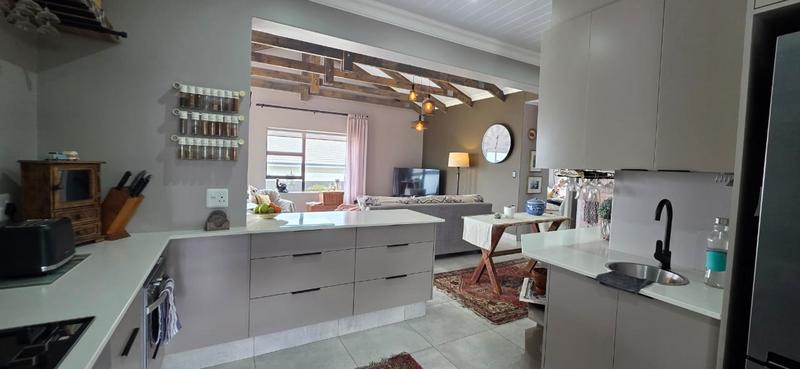 2 Bedroom Property for Sale in Tergniet Western Cape